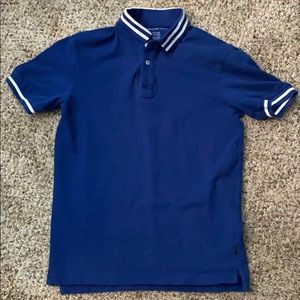 American Eagle shirt